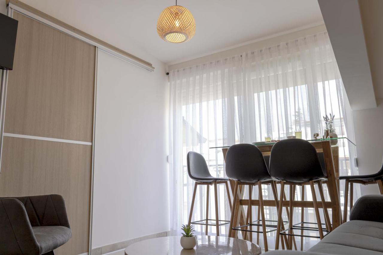 Rooftop Apartment Цриквеница Экстерьер фото